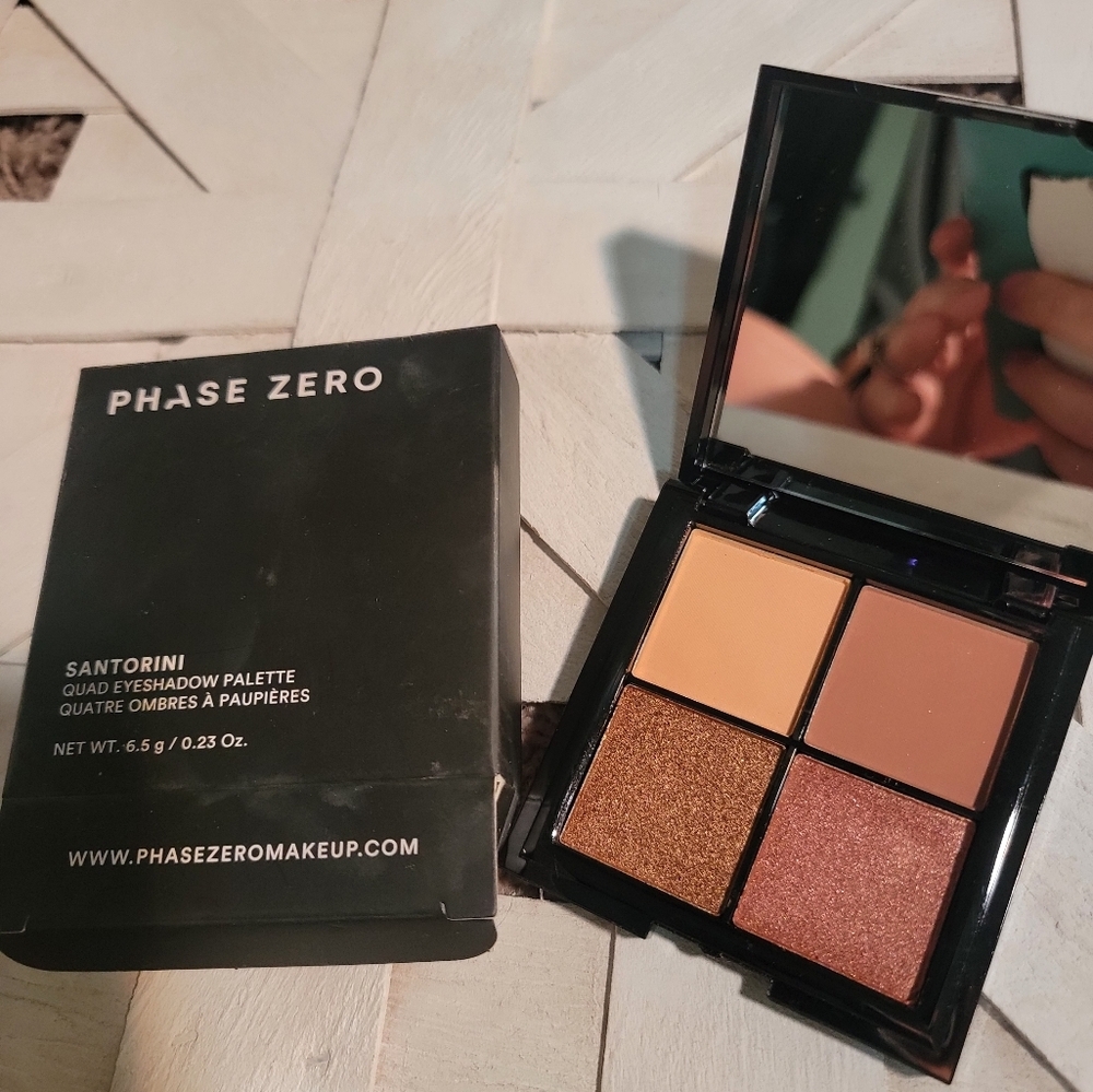 Phase Zero Quad Eye Shadow Pallette